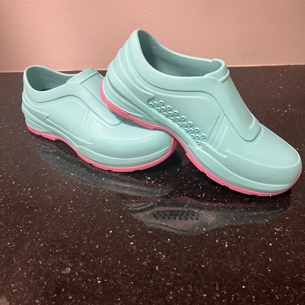Gales ProLine Nursing Shoes